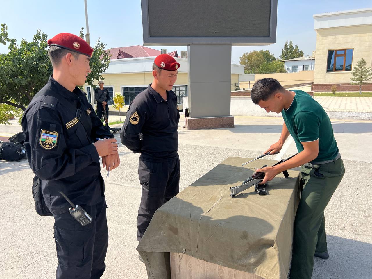 Harbiylashtirilgan sport musobaqalari