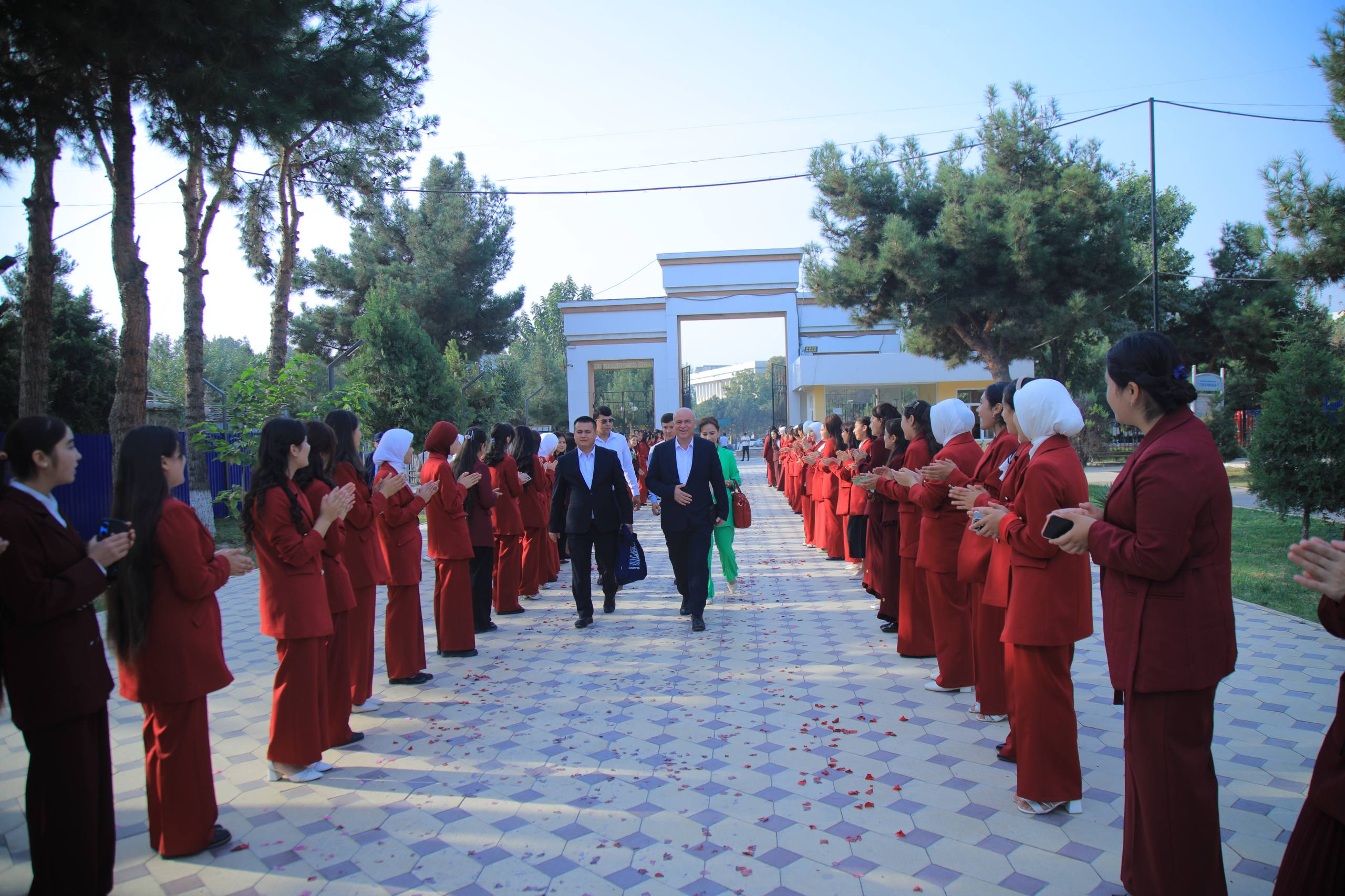 Bayram shukuhida institut tongi
