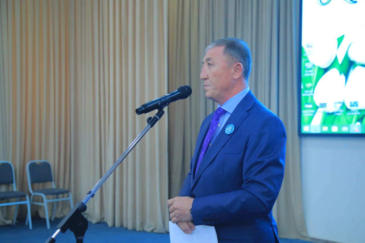 ILM VA MA'RIFAT YO'LIDA FIDOYI USTOZLARGA EHTIROM