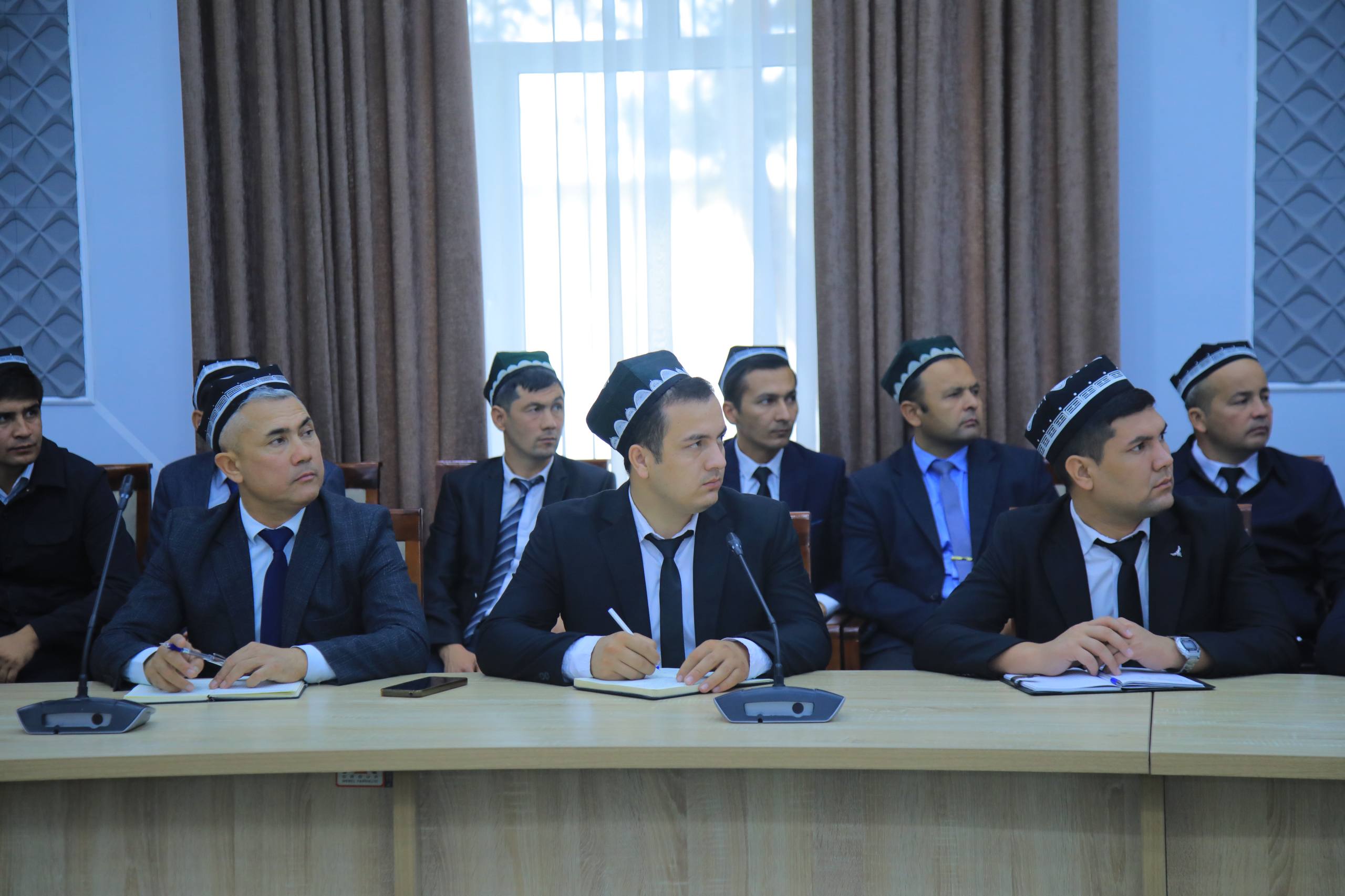 NamDPI rahbar va xodimlari hamda professor-oʻqituvchilari navbatdagi "Siyosiy-ma’rifat soati"da ishtirok etdi.