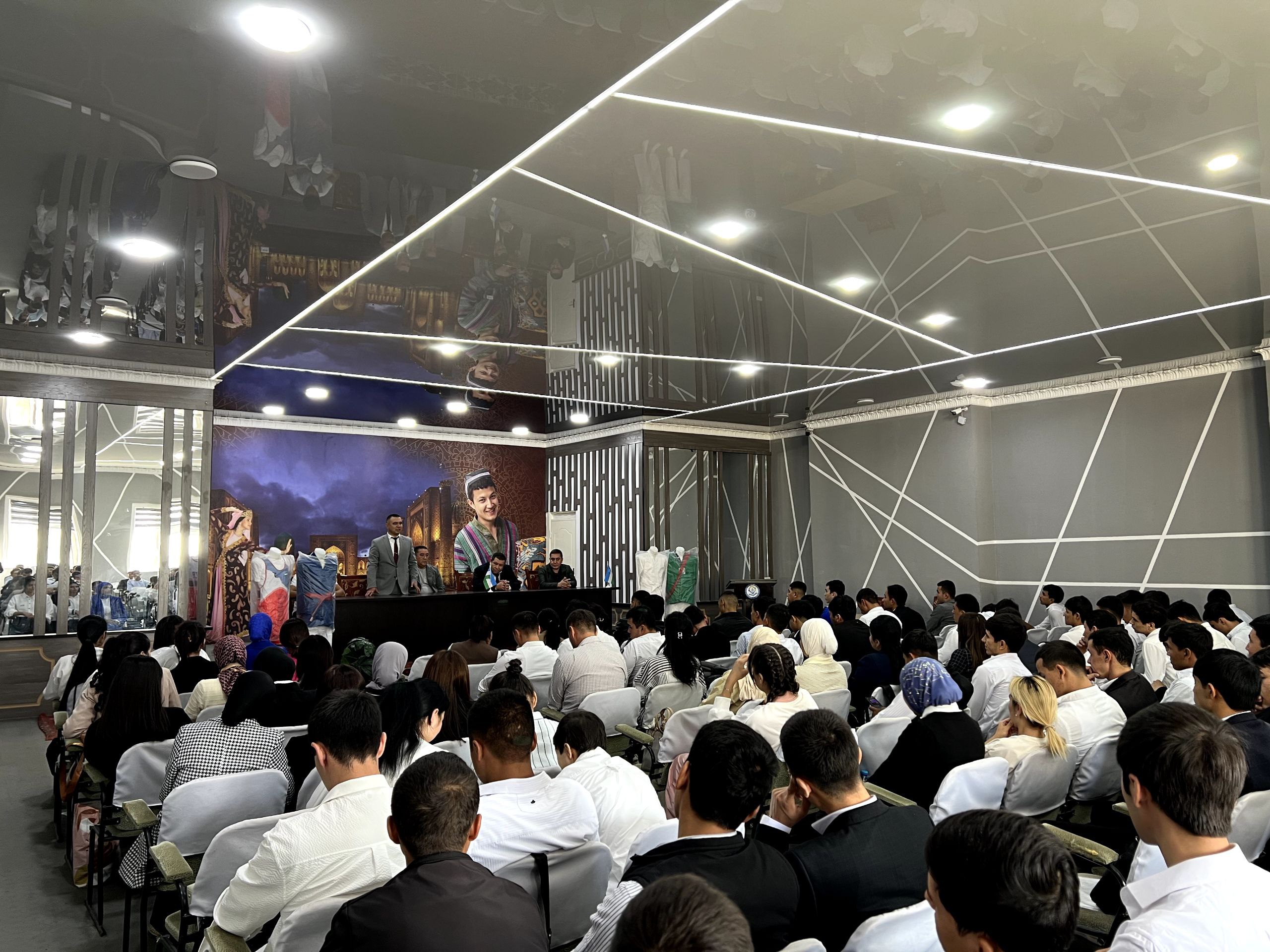 BILIM VA TEXNIKA: CHEMPIONLIK SARI