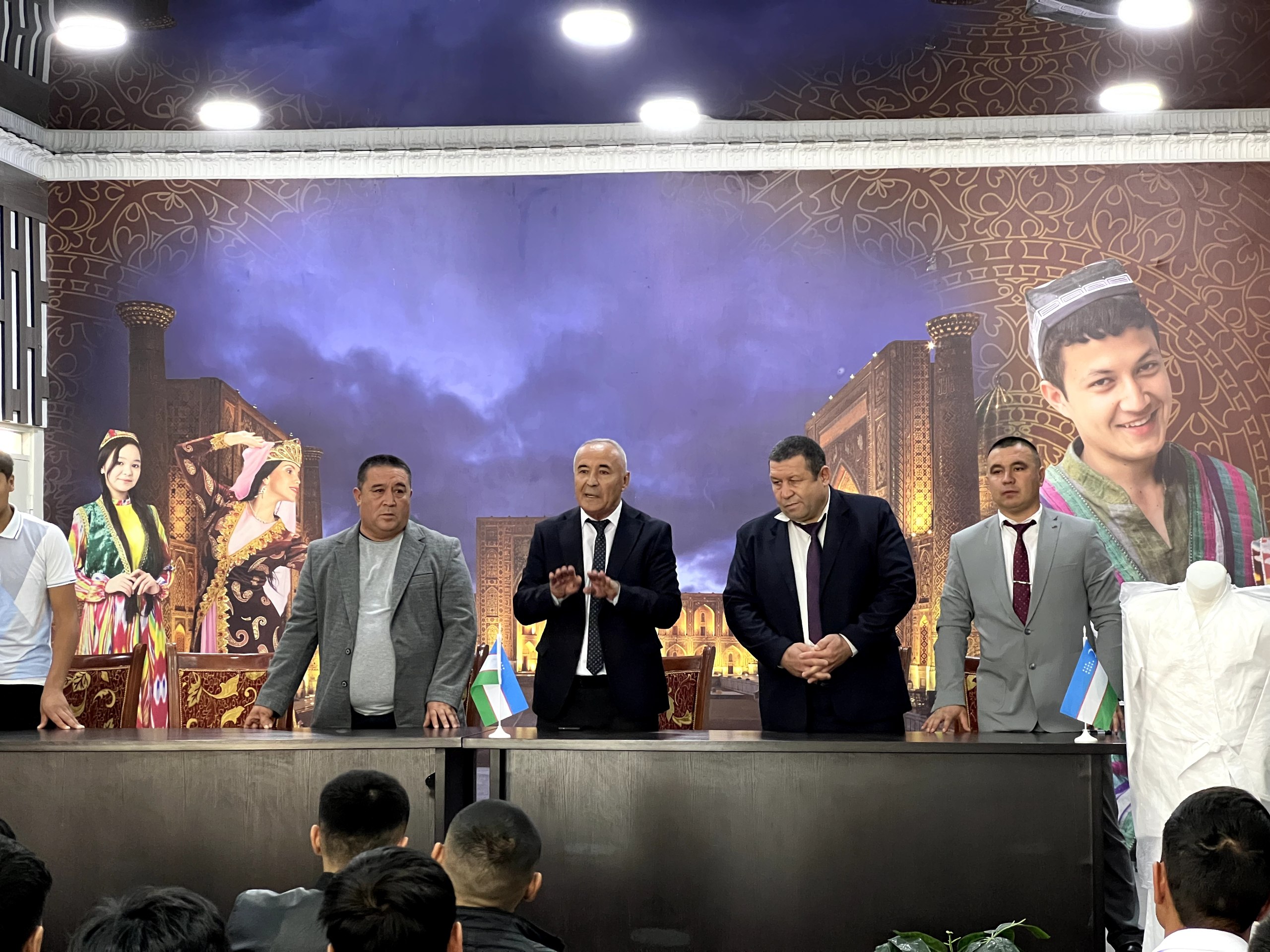 BILIM VA TEXNIKA: CHEMPIONLIK SARI