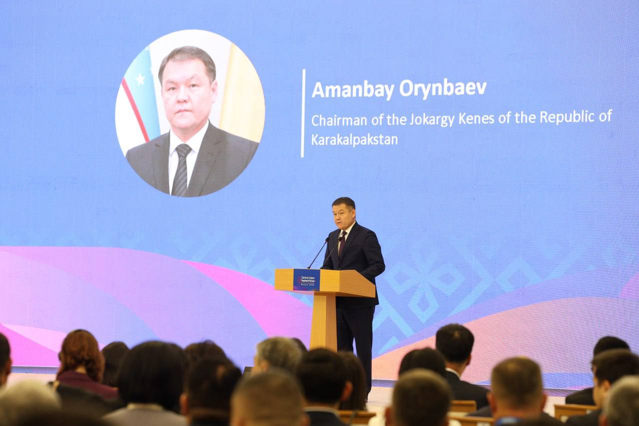 Markaziy Osiyo pedagoglari xalqaro forumining asosiy yalpi majlisi bo‘lib o‘tdi.