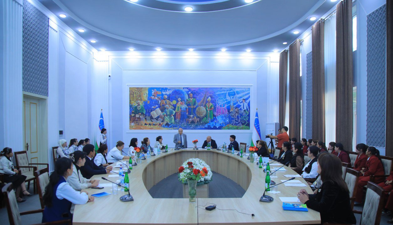 NamDPIda “Yangi O‘zbekistonda o‘zbek adabiy tilining rivojlanish tendensiyalari” seminari o‘tkazildi