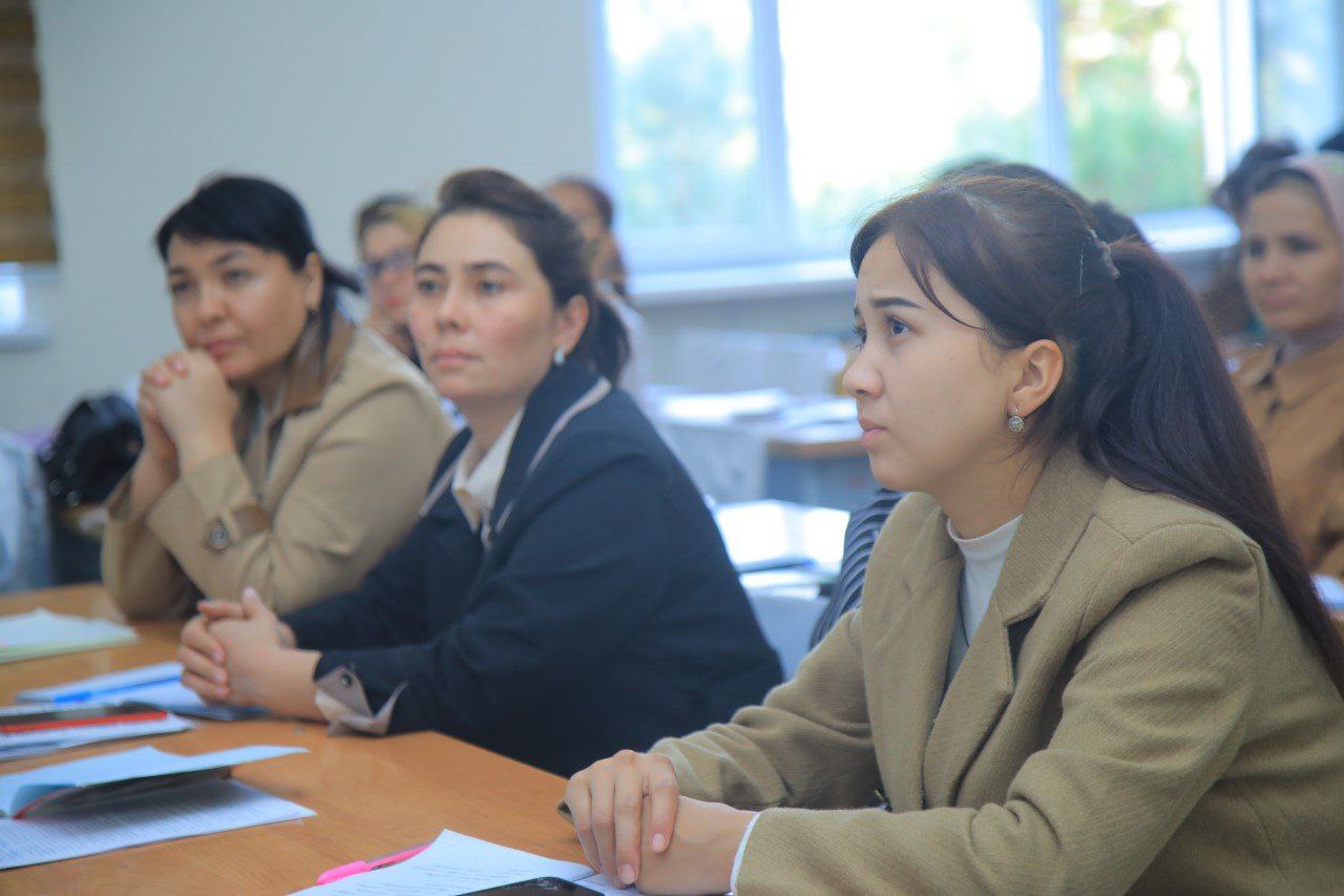 Talabalar bilan ochiq muloqot