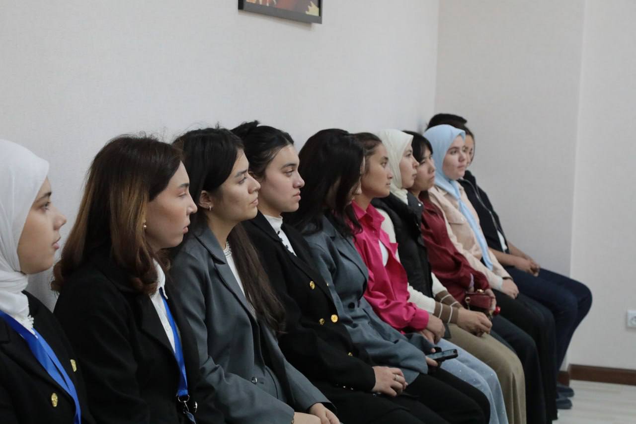 NamDPI talabalari “Есенинская осень” tadbirida ishtirok etdilar