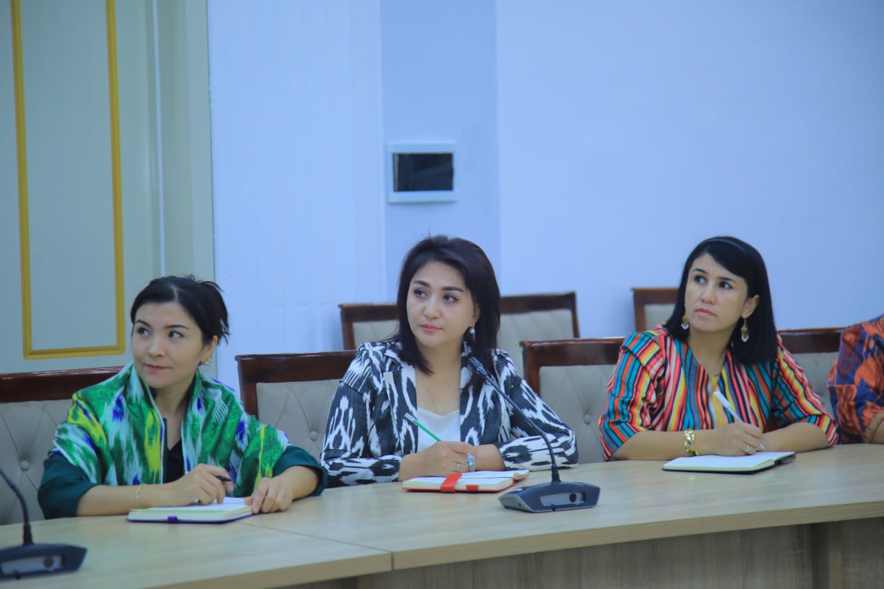 Namangan davlat pedagogika instituti rahbar va xodimlari hamda professor-oʻqituvchilari navbatdagi "Siyosiy-ma’rifat soati"da ishtirok etdi.