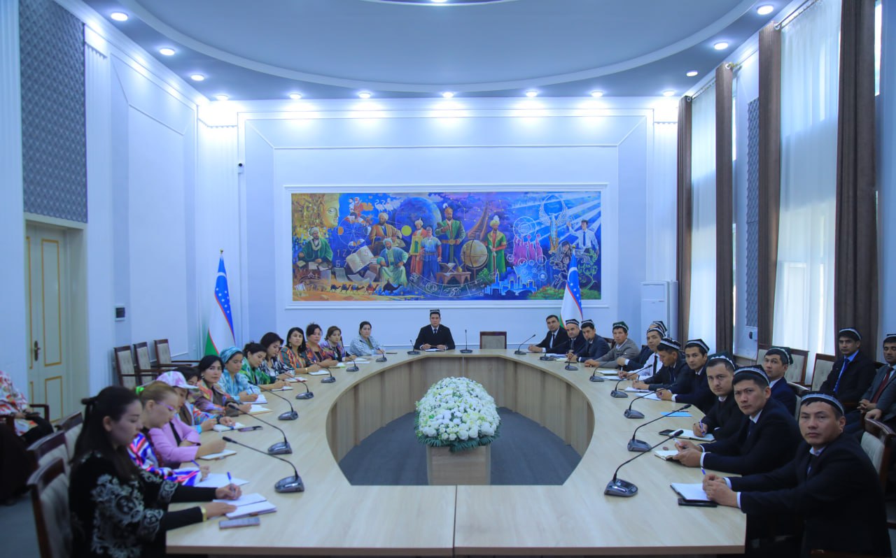 Namangan davlat pedagogika instituti rahbar va xodimlari hamda professor-oʻqituvchilari navbatdagi "Siyosiy-ma’rifat soati"da ishtirok etdi.