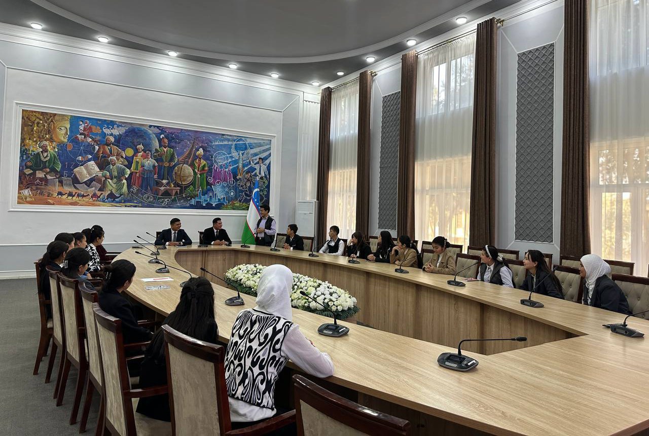 O'zbekiston Respublikasi Prezidenti va nomdor davlat stipendiyalari yuzasidan seminar-trening tashkil etildi.