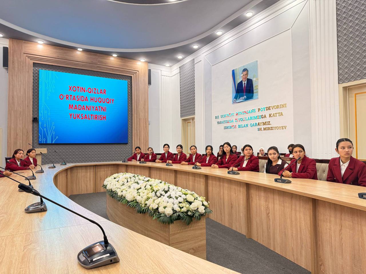 Xotin-qizlar o‘rtasida huquqiy madaniyatni yuksaltirish — jamiyat barqarorligining muhim omili