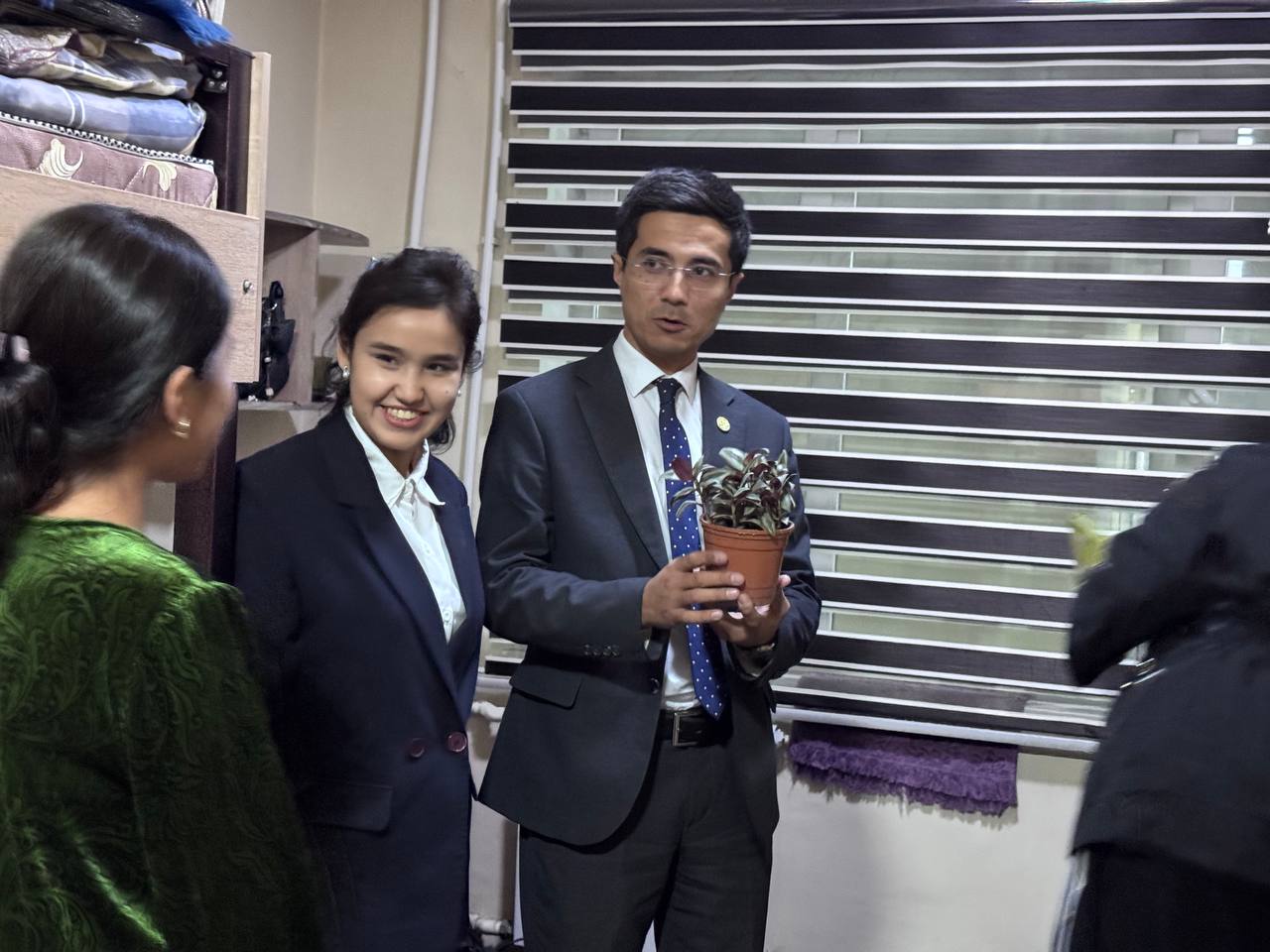 Talabalar bilan ochiq va samimiy uchrashuv