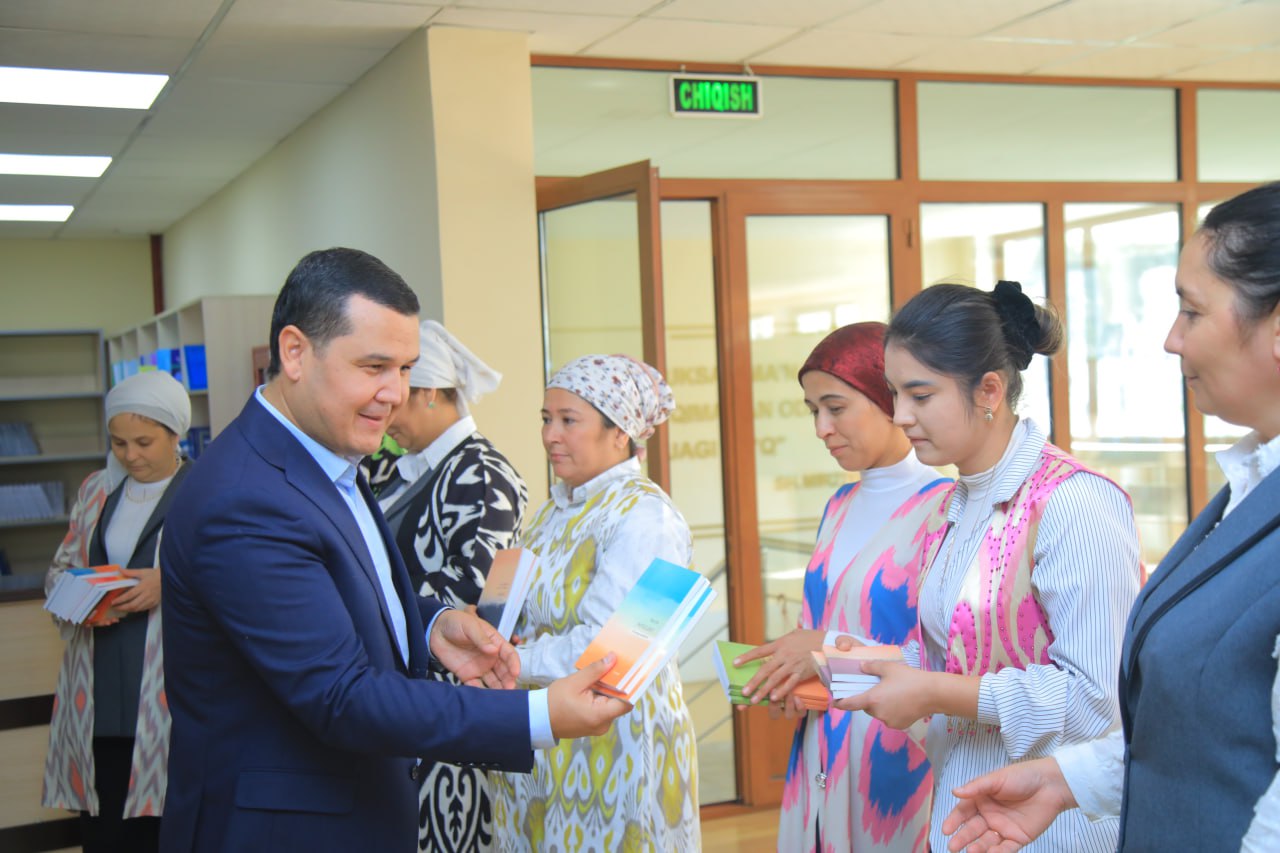 “Kitoblar karvoni” Namangan davlat pedagogika institutiga yetib keldi