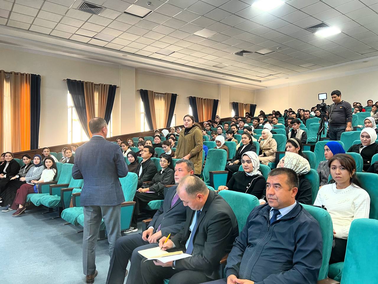 "KELAJAK SOATI" RUKNI OSTIDA "MA'RIFAT DARSI" O'TKAZILDI