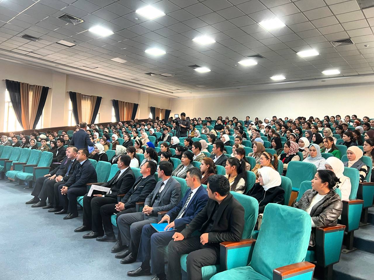 "KELAJAK SOATI" RUKNI OSTIDA "MA'RIFAT DARSI" O'TKAZILDI