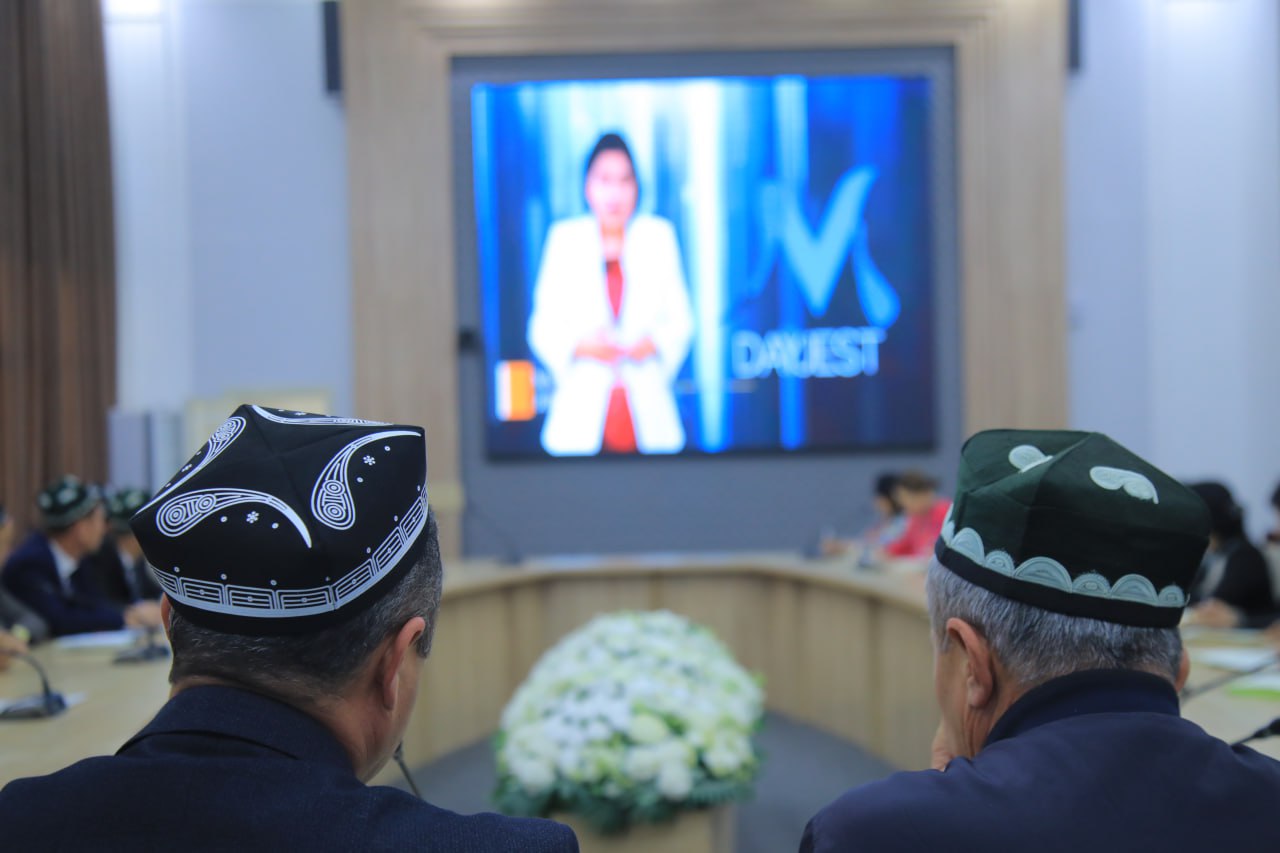 Namangan davlat pedagogika instituti rahbar va xodimlari hamda professor-oʻqituvchilari navbatdagi "Siyosiy-ma’rifat soati"da ishtirok etdi.