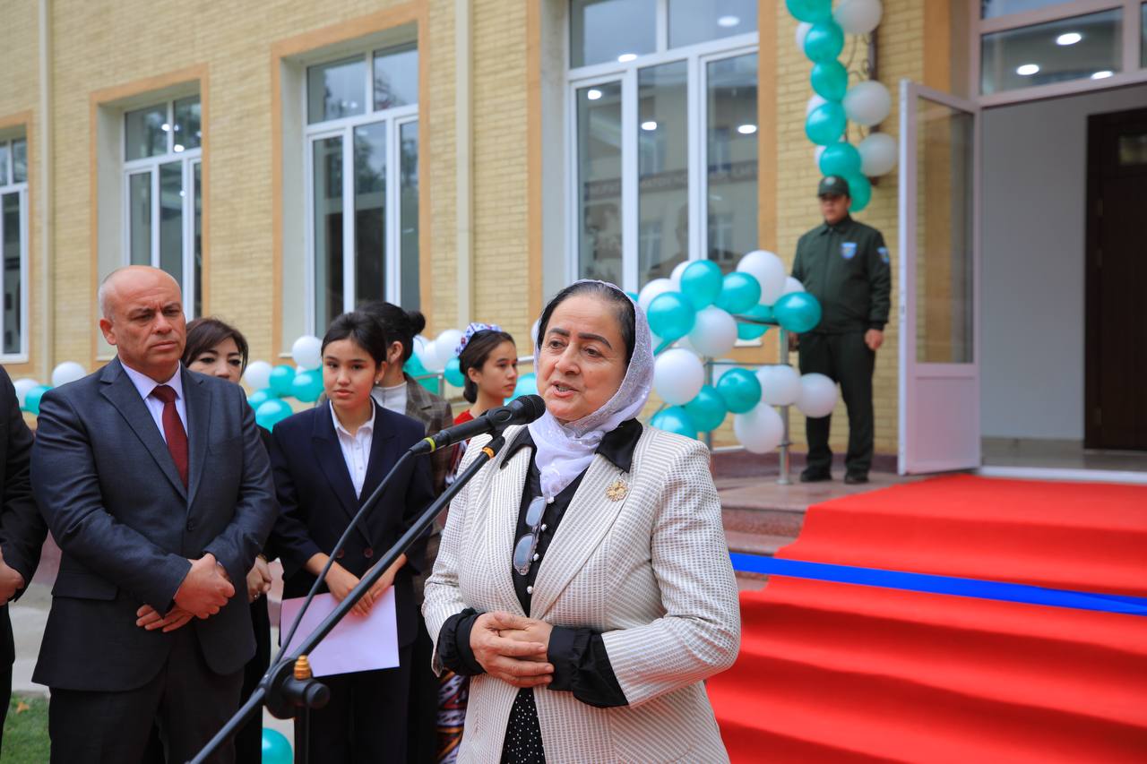 NAMANGAN DAVLAT PEDAGOGIKA INSTITUTIDA ILMIY-PEDAGOGIK MAKTABLAR OCHILDI