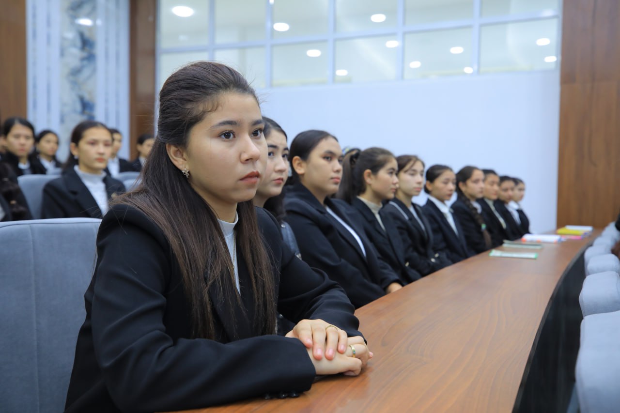 ILMIY-PEDAGOGIK MAKTABLARDA ILK DARS MASHG'ULOTLARI O'TKAZILDI