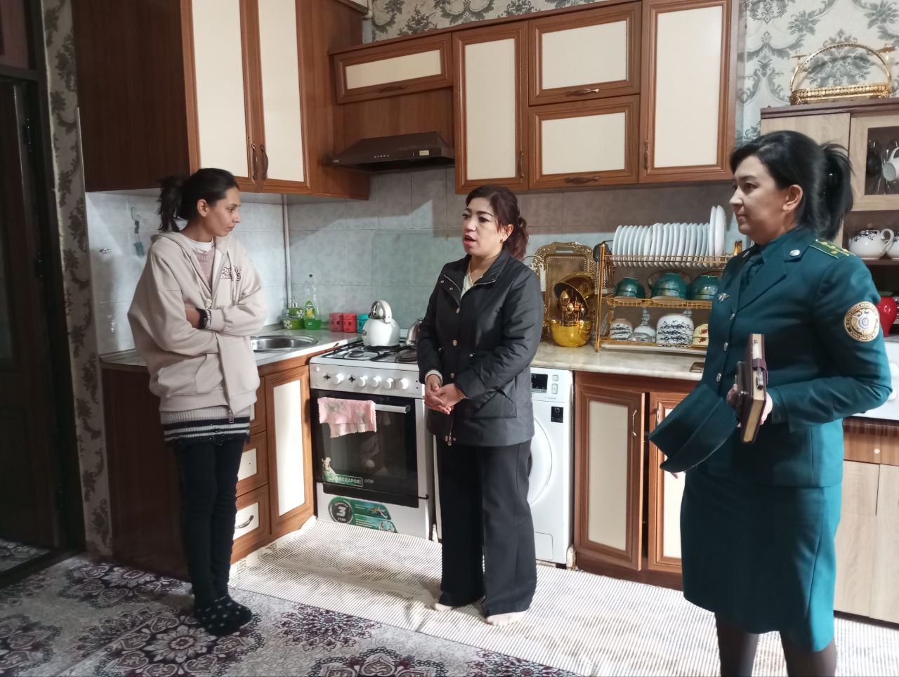 Namangan davlat pedagogika institutida Namangan viloyati Favqulodda vaziyatlar boshqarmasi hamkorligida yong‘in, chaqnash va is gazidan zaharlanishning oldini olish mavzulari yuzasidan profilaktik tadbir oʻtkazildi.