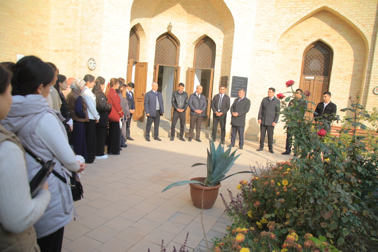 NamDPI talabalari Qatag'on qurbonlari muzeyida