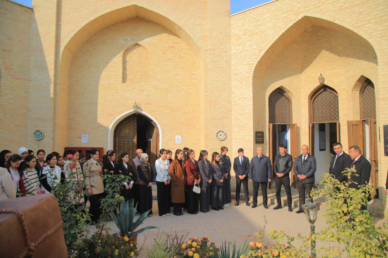 NamDPI talabalari Qatag'on qurbonlari muzeyida