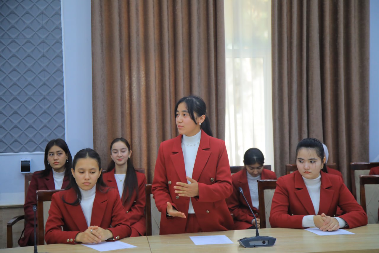 Ijodiy suhbat va ilhomli uchrashuv