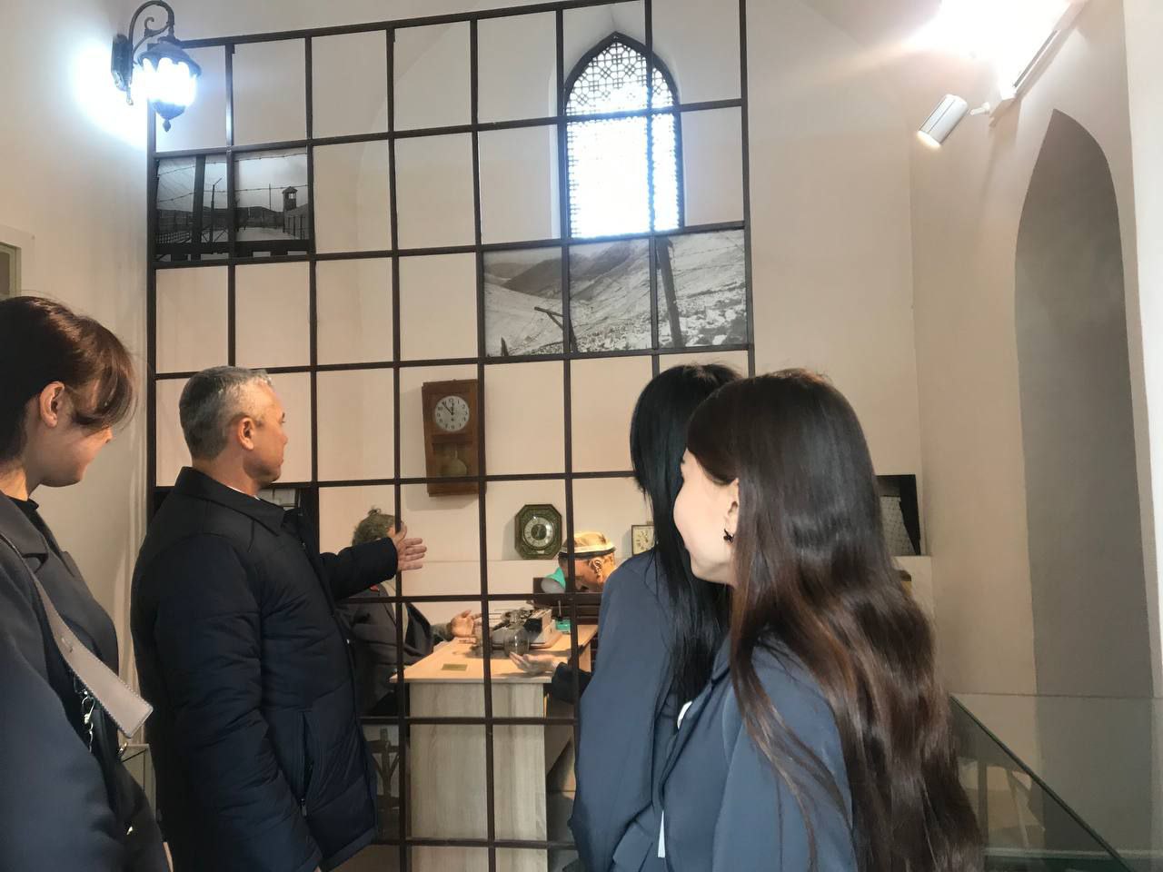 NamDPI talabalari Qatag'on qurbonlari muzeyida