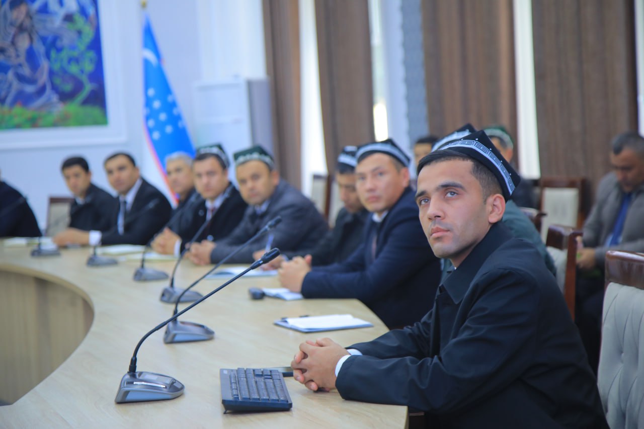 Namangan davlat pedagogika instituti rahbar va xodimlari hamda professor-oʻqituvchilari navbatdagi "Siyosiy-ma’rifat soati"da ishtirok etdi.