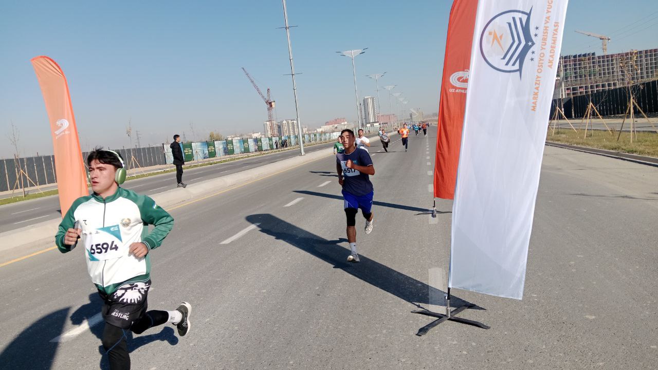 NamDPI tabalari “Talaba — yugur” musobaqasida g‘olib bo‘lishdi!