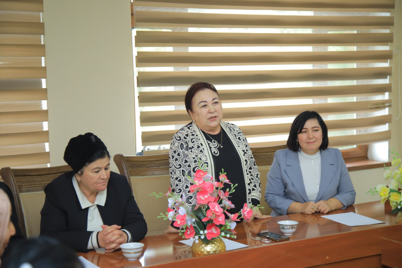 "Xalqaro psixologlar kuni" munosabati bilan “Ardog‘imizdasiz, aziz ustozlar” mavzusida iliq va maʼrifatga boy davra suhbati bo‘lib o‘tdi.