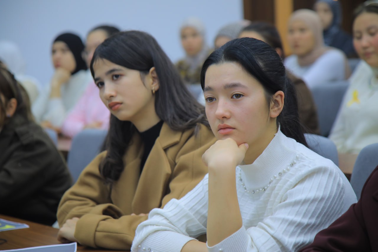 AYOLLAR VA QIZLAR UCHUN XAVFSIZ RAQAMLI MUHIT