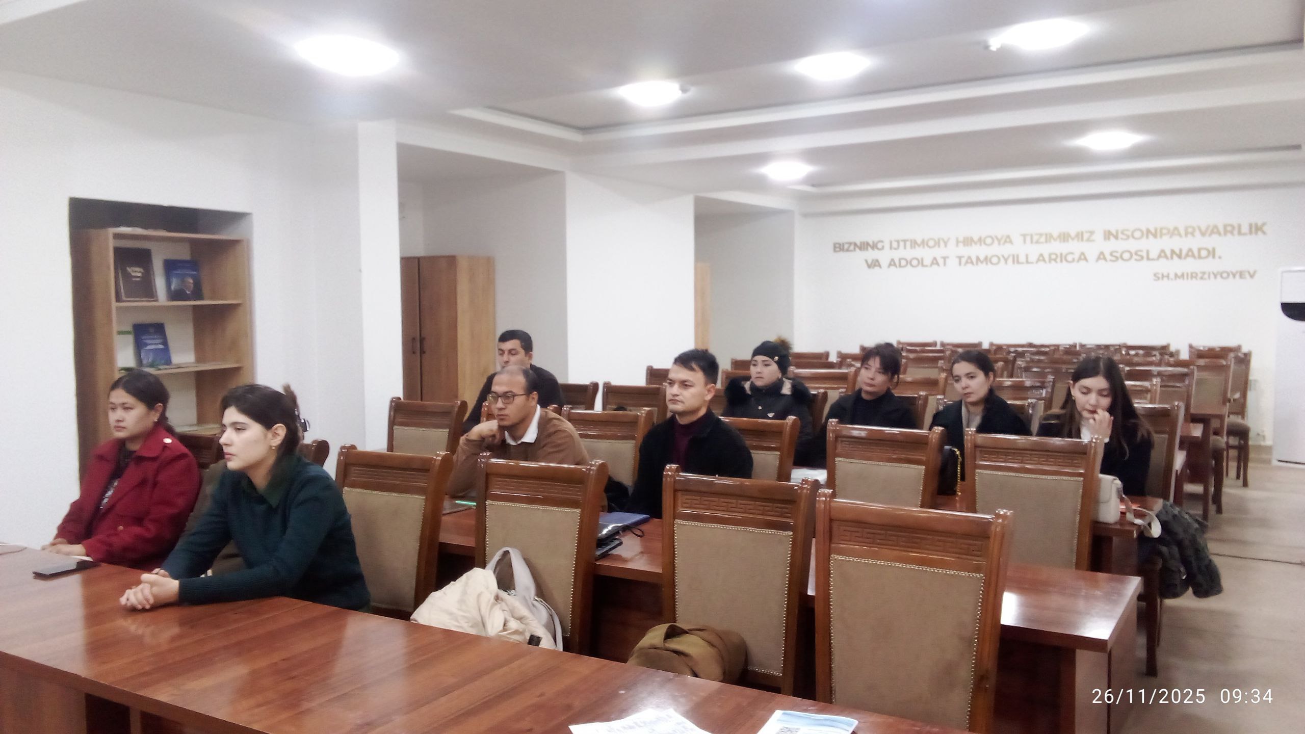 ILMIY-METODIK HAMKORLIK DOIRASIDA UCHRASHUV