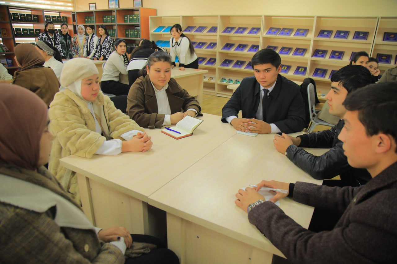 9-dekabr – "Xalqaro korrupsiyaga qarshi kurash" kuni munosabati bilan institut talabalari o’rtasida “Korrupsiyasiz kelajak sari” shiori ostida "Zakovat" intellektual turniri tashkil etildi.