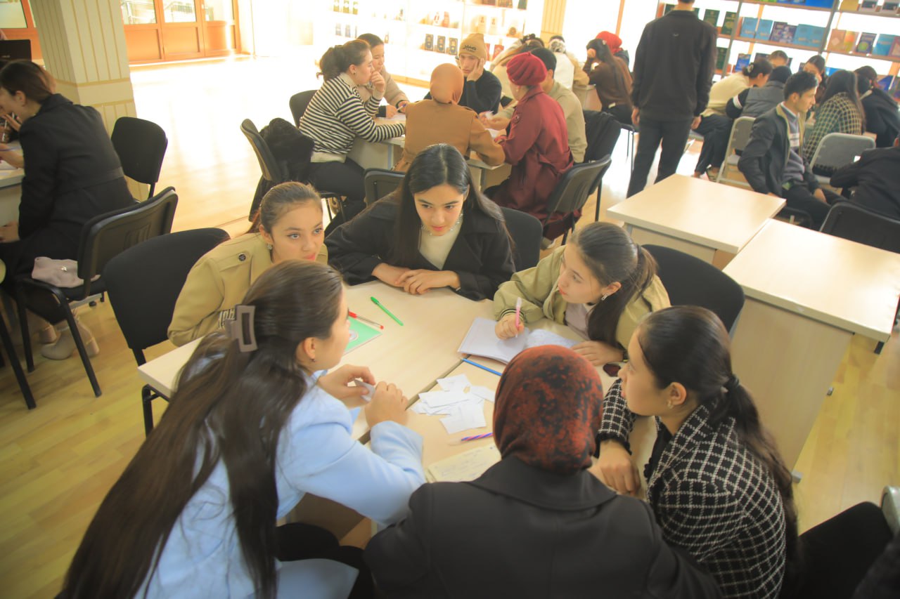 9-dekabr – "Xalqaro korrupsiyaga qarshi kurash" kuni munosabati bilan institut talabalari o’rtasida “Korrupsiyasiz kelajak sari” shiori ostida "Zakovat" intellektual turniri tashkil etildi.