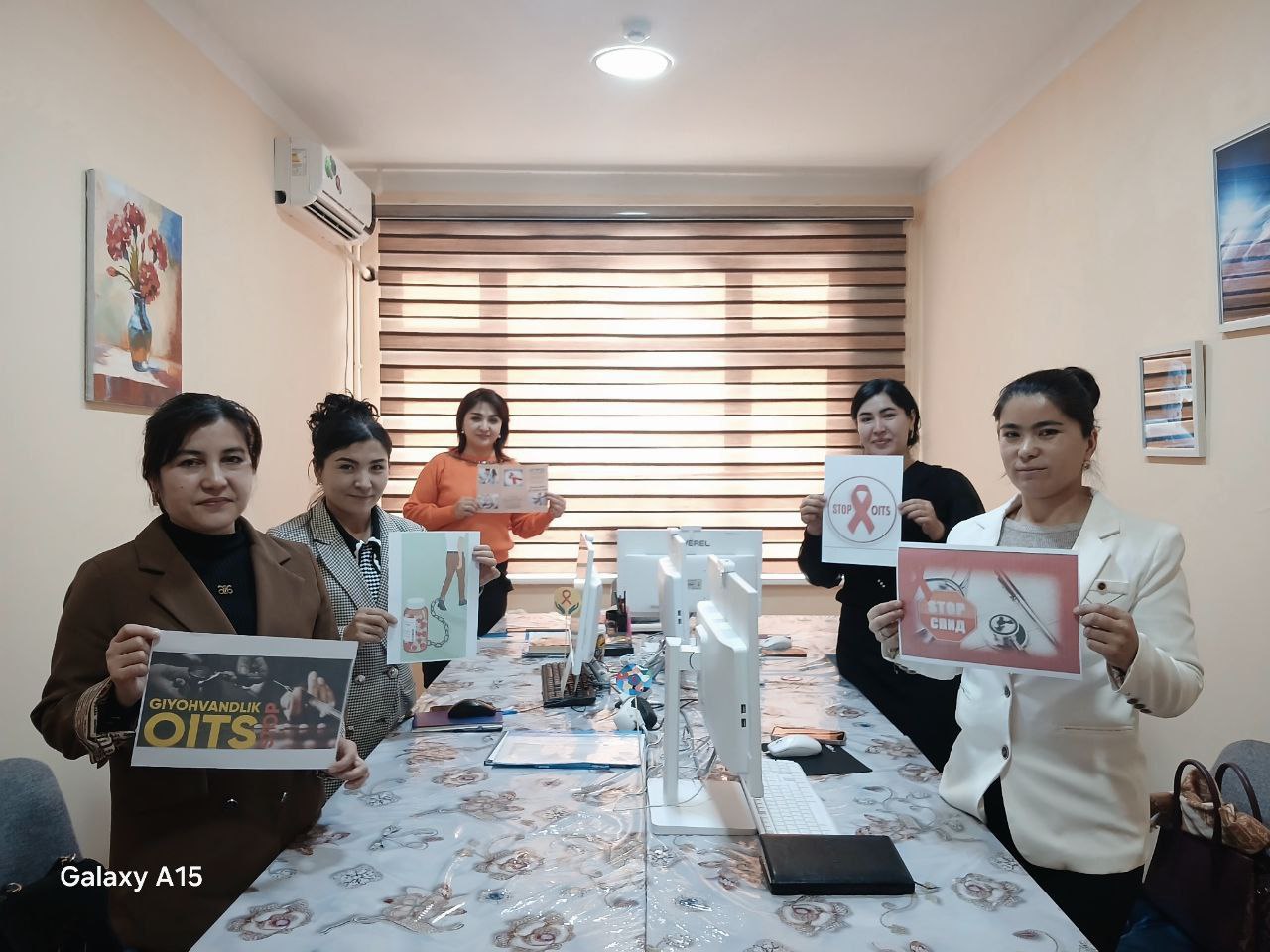 1-DEKABR BUTUNJAHON OITSGA QARSHI KURASHISH KUNI