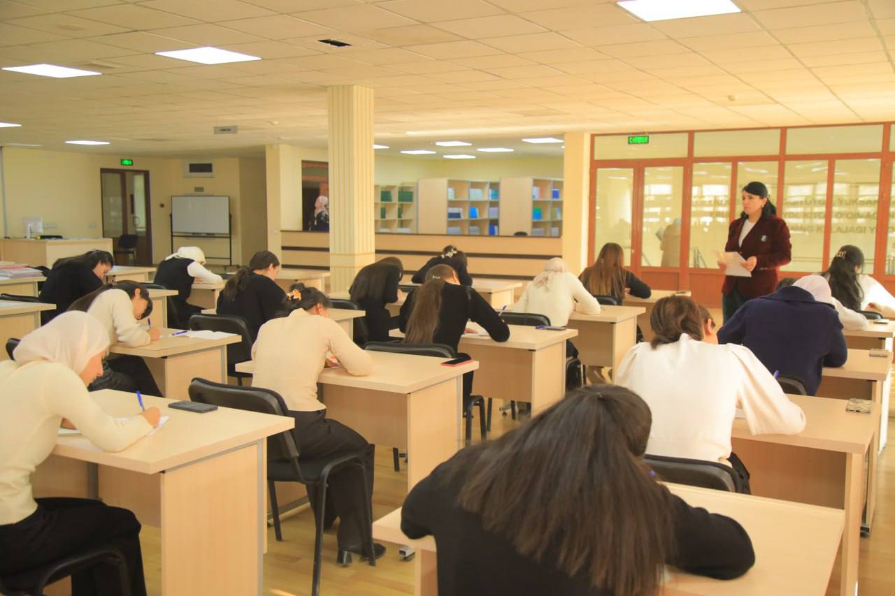 8-dekabr – O‘zbekiston Respublikasi Konstitutsiyasi qabul qilingan kun