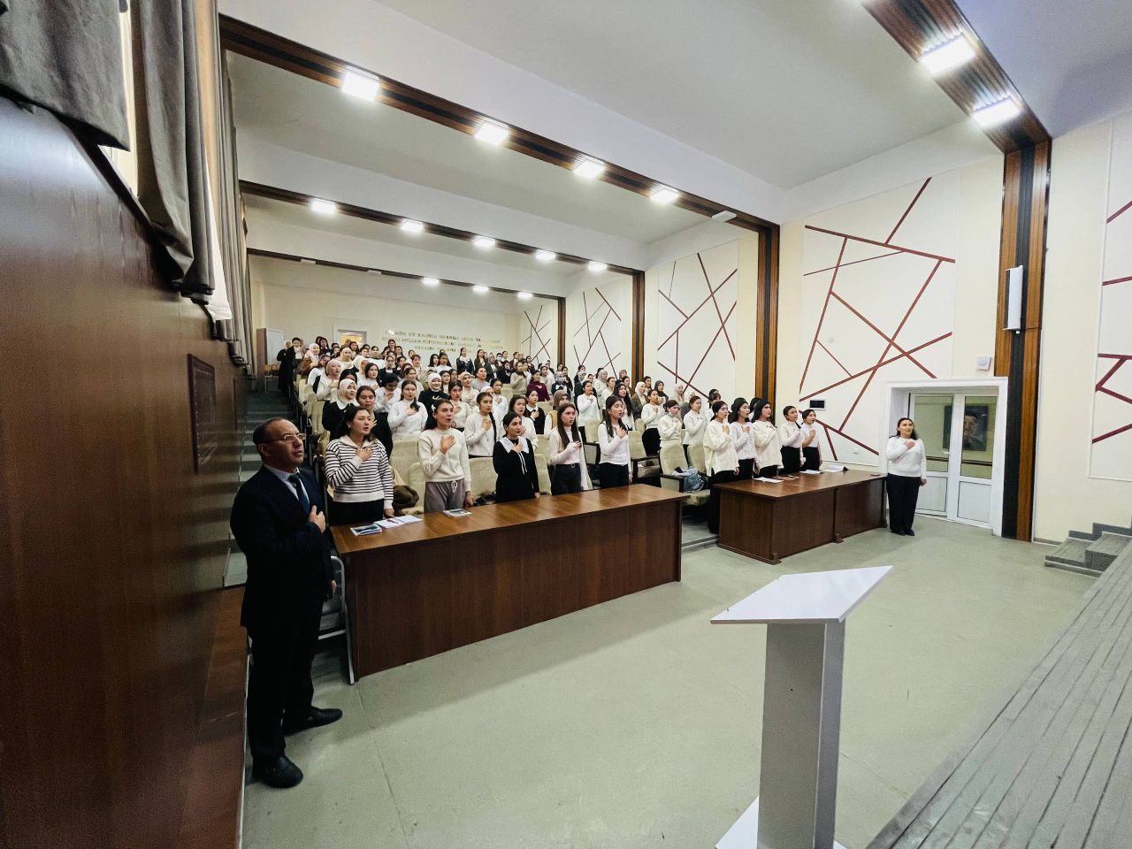 MADHIYA — VATANPARVARLIK VA BIRLIK TIMSOLI!