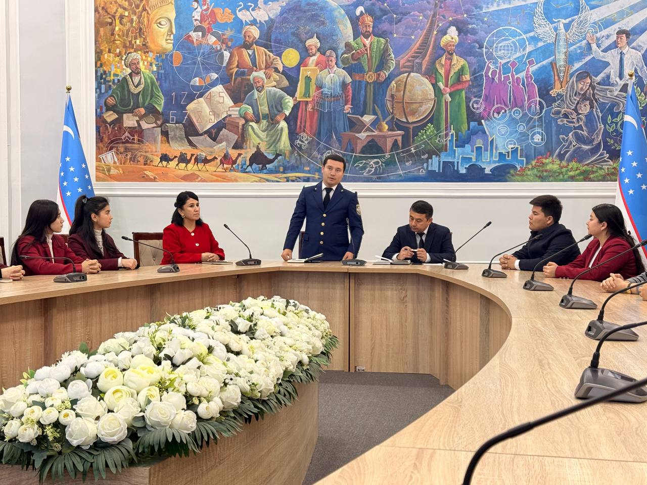 8 dekabr — O‘zbekiston Respublikasi  Konstitutsiyasi qabul qilingan kun