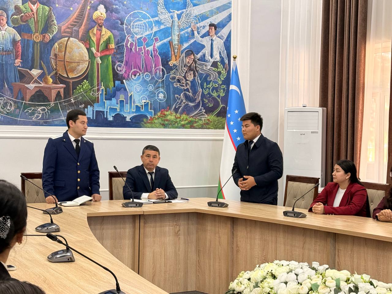 8 dekabr — O‘zbekiston Respublikasi  Konstitutsiyasi qabul qilingan kun