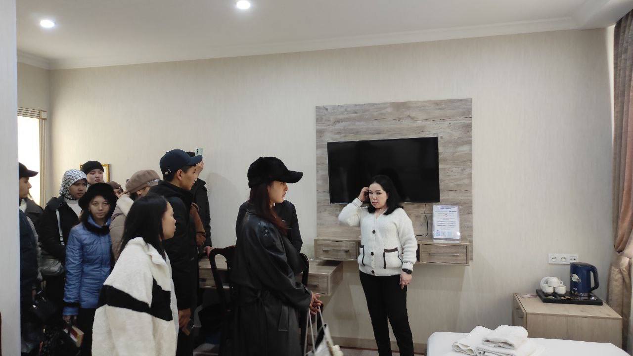 TALABALAR UCHUN AMALIYOTGA BOY DARS — MEHMONXONADA O‘TKAZILDI