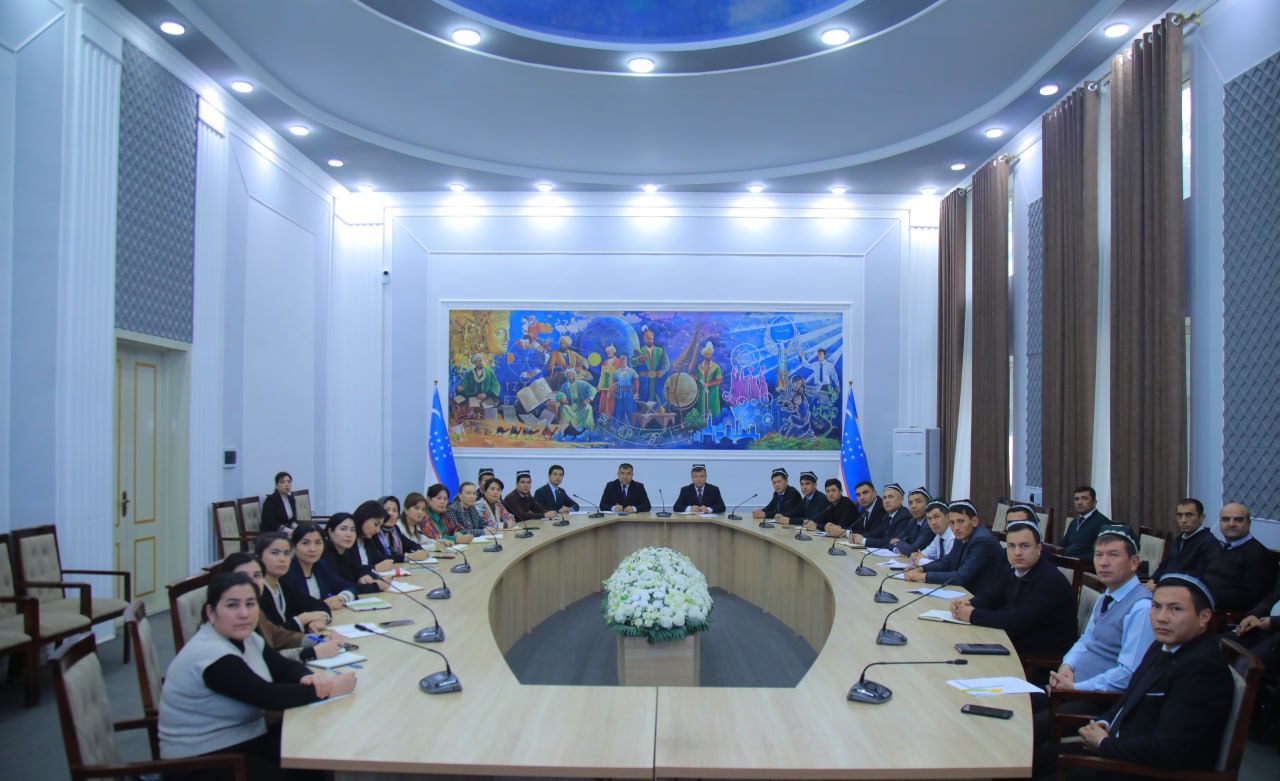 Namangan davlat pedagogika instituti rahbar va xodimlari hamda professor-oʻqituvchilari navbatdagi "Siyosiy-ma’rifat soati"da ishtirok etdi.