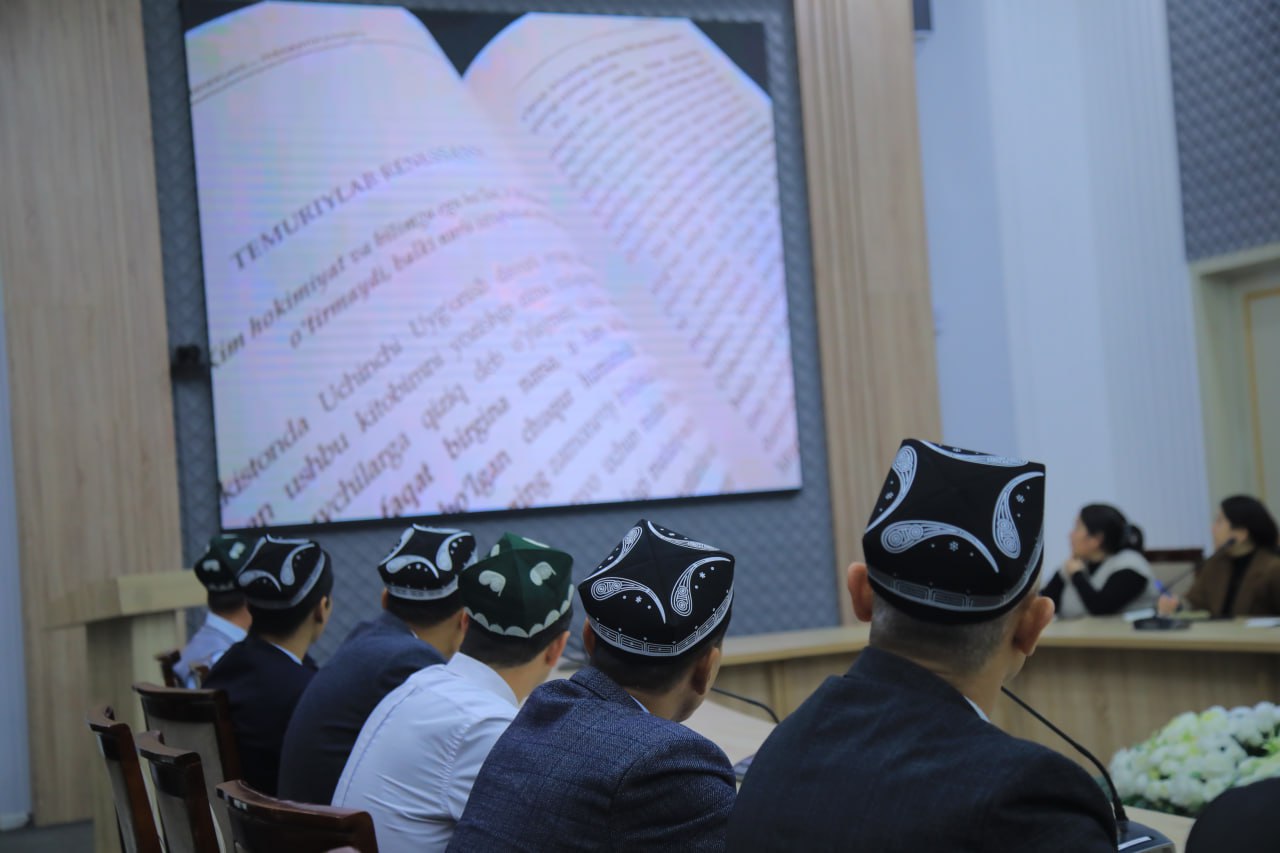 Namangan davlat pedagogika instituti rahbar va xodimlari hamda professor-oʻqituvchilari navbatdagi "Siyosiy-ma’rifat soati"da ishtirok etdi.