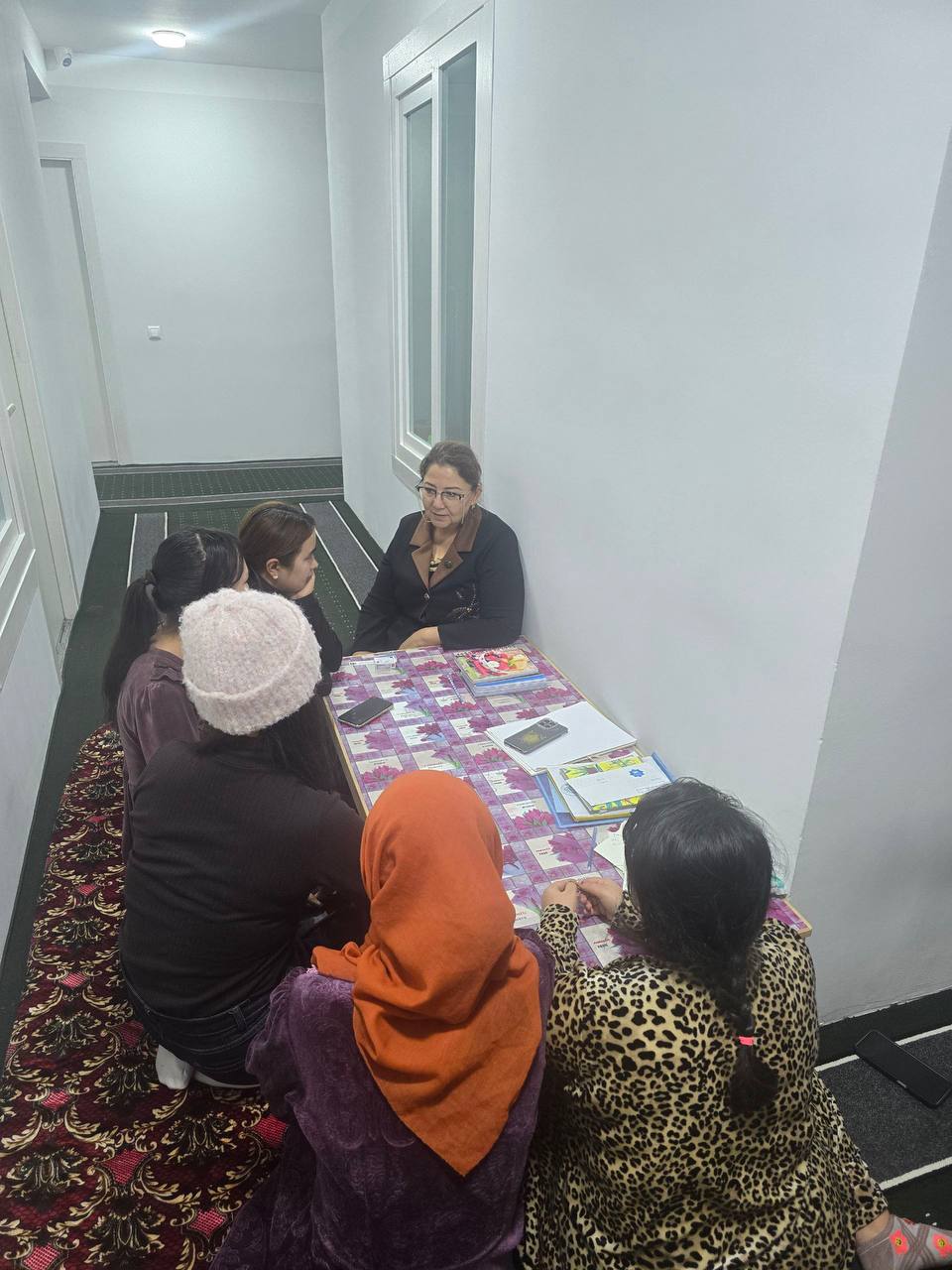 Talaba-qizlar yashash sharoitlari o‘rganildi