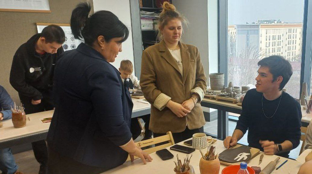 "International Inclusive Hub"