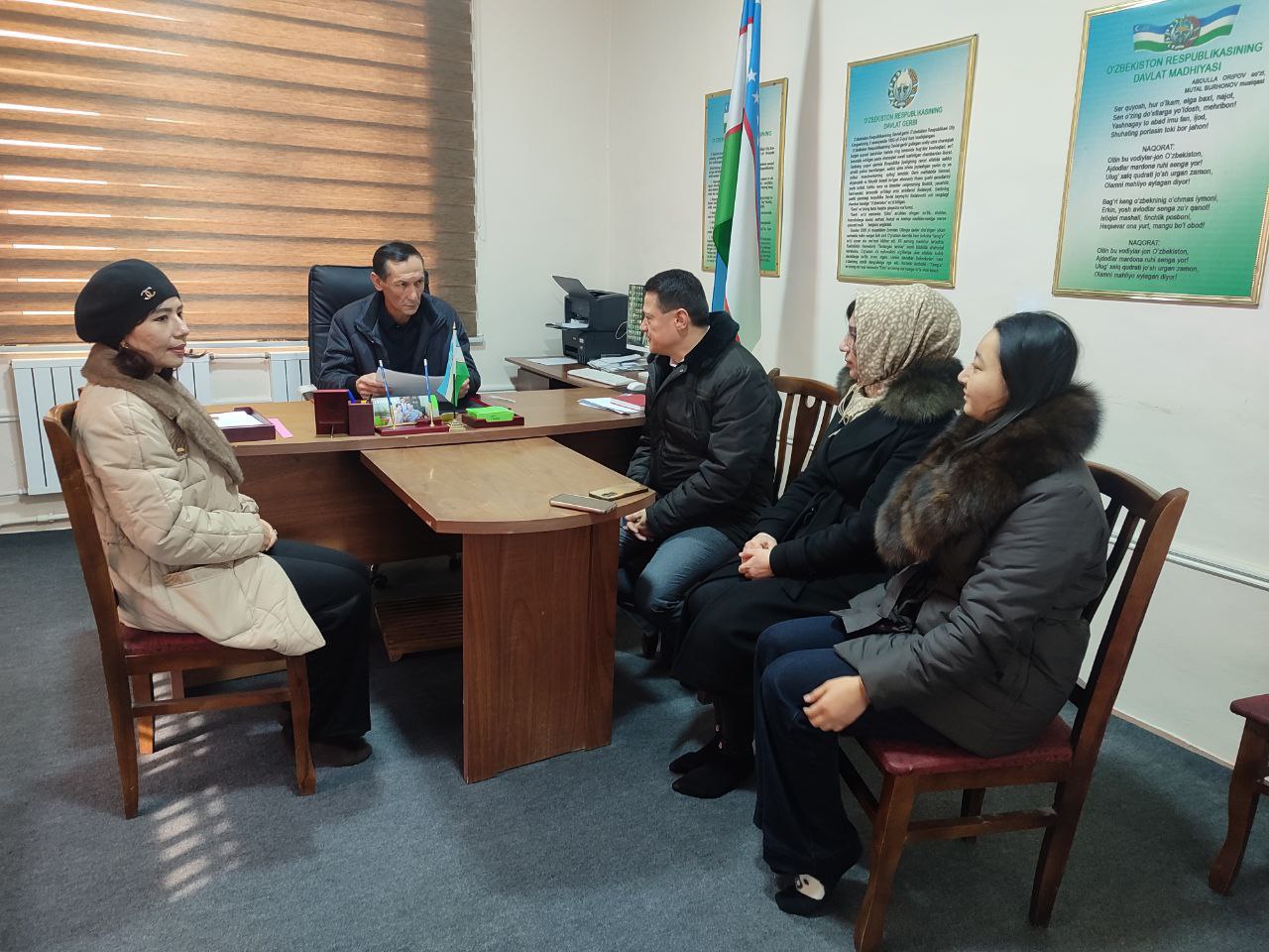 INSTITUT VAKILLARINING MAHALLAGA AMALIY TASHRIFLARI DAVOM ETMOQDA.