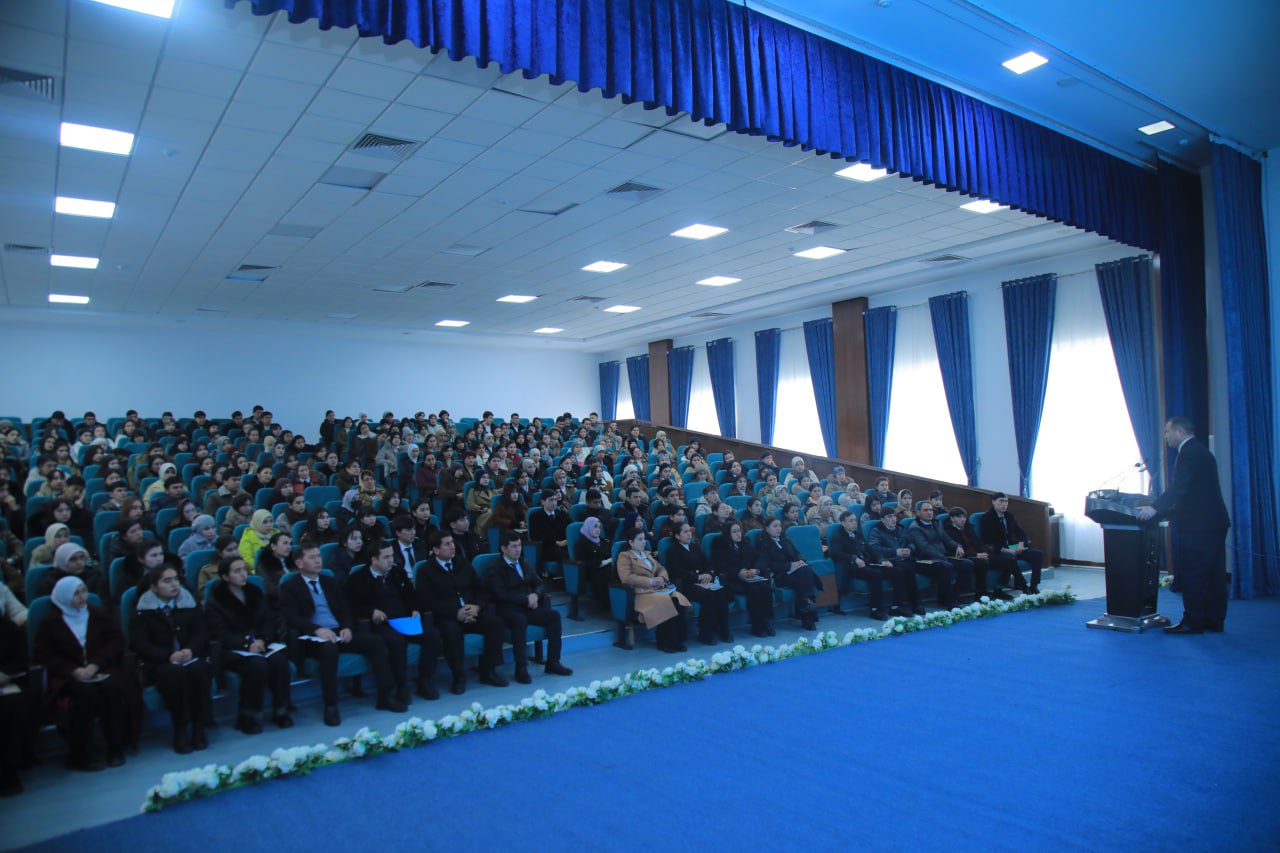 "KELAJAK SOATI" RUKNI OSTIDA "MA'RIFAT DARSI" O'TKAZILDI