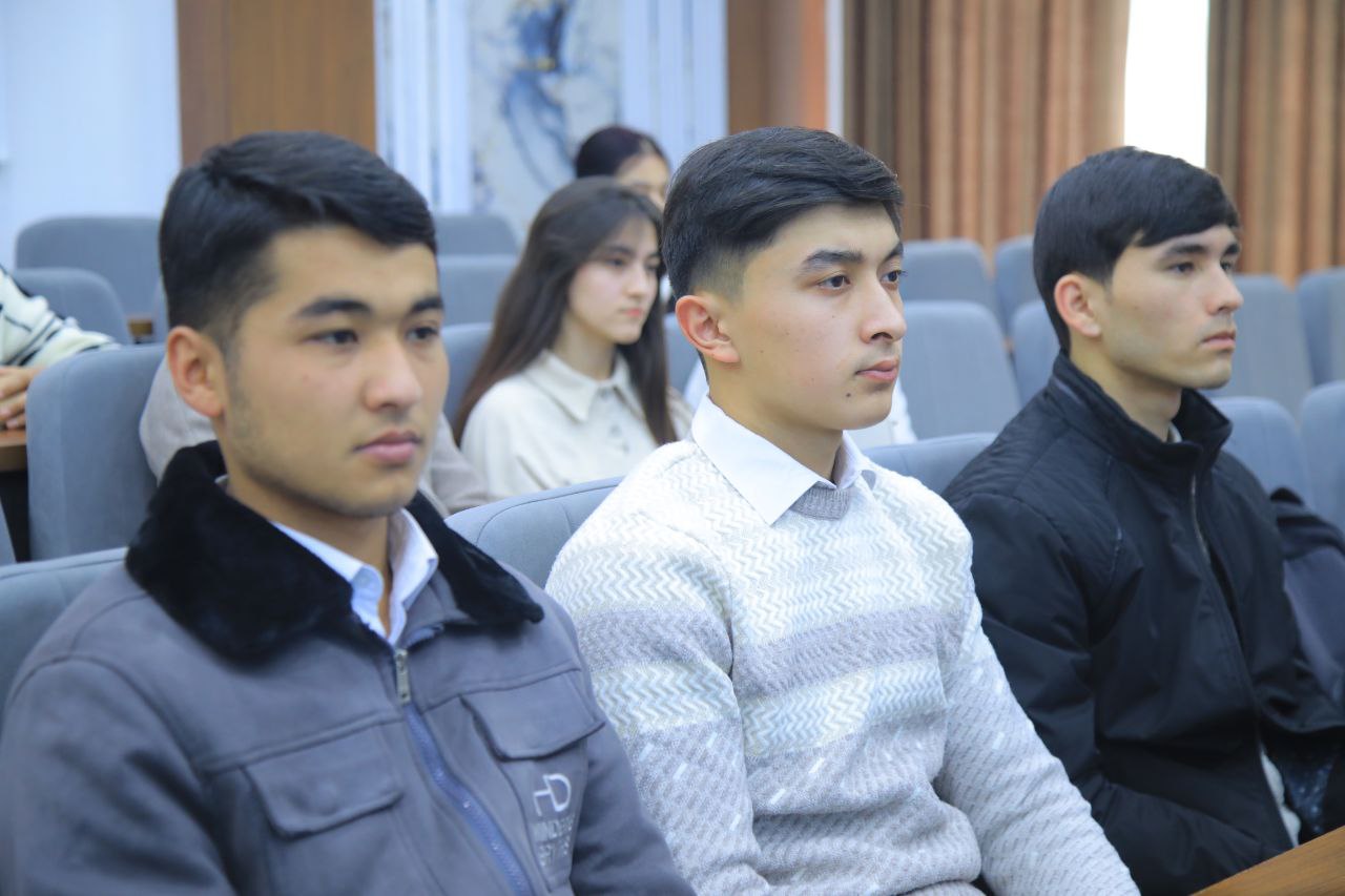 Ijtimoiy fanlar fakulteti tyutorlari tashabbusi bilan “ Yoshlar orasida jinoyatchilik va huquqbuzarlikni oldini olish” mavzusida davra suhbati o’tkazildi.