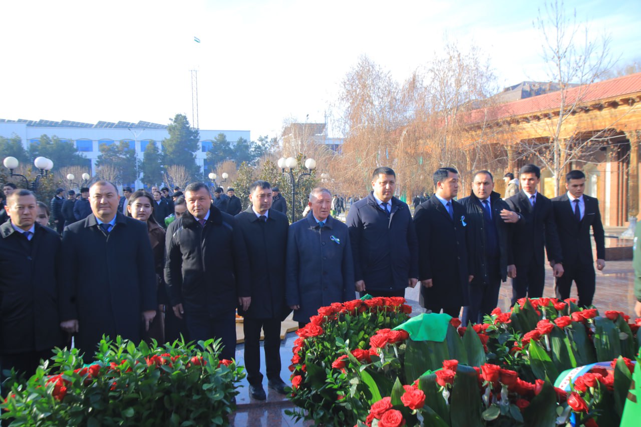 O‘zbekiston Respublikasi Qurolli Kuchlari tashkil etilganining 34 yilligi va Vatan himoyachilari kuni katta tantana bilan nishonlanilmoqda