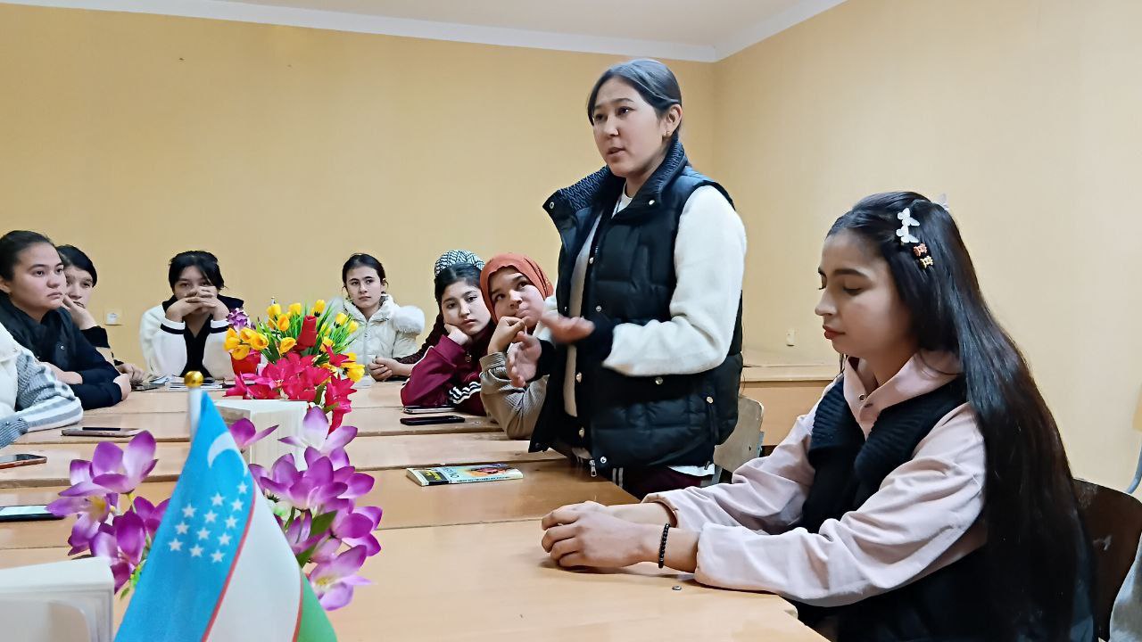 Namangan davlat pedagogika instituti talabar turar joyida talabarning bo'sh vaqtini mazmunli tashkil etish, kitobxonlikmadaniyatini yanada kengroqtarg'ib qilish maqsadida "Mutolaa vaqti" loyihasi o'tkazildi.