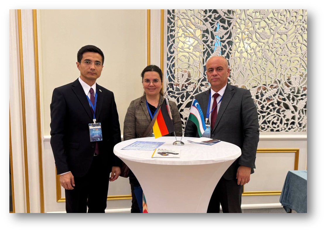 2025-yil noyabr oyida Namangan davlat pedagogika instituti delegatsiyasi Germaniya Federativ Respublikasining Berlin shahrida bo‘lib o‘tgan “O‘zbekiston va Germaniya universitetlari birinchi forumi”da ishtirok etish maqsadida xorijiy xizmat safariga yuborildi.