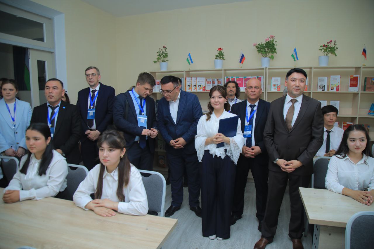 “Rus tili markazi” ochildi